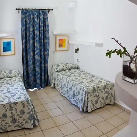 Playa Blanca Sleeps 6 Pool Wifi Villa Playa Blanca (Lanzarote)