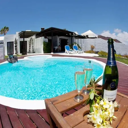 Playa Blanca Sleeps 6 Pool Wifi Playa Blanca (Lanzarote)